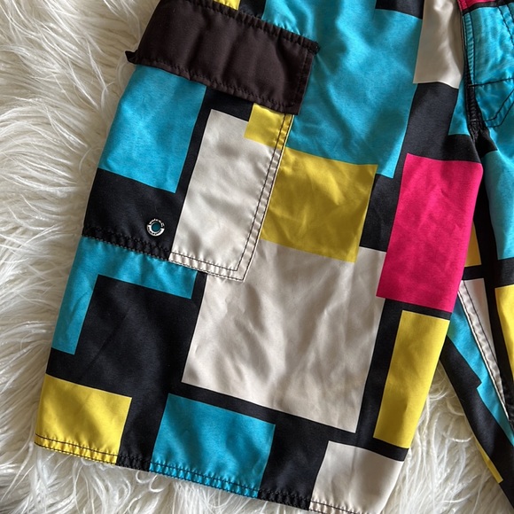 Volcom board shorts - Picture 3 of 8